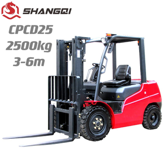 CPCD25 (certifié EPA + chariot élévateur diesel + poids de levage ： 2,5 tonnes + mât en option)