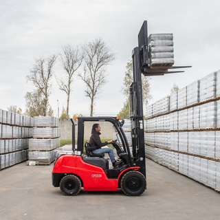 2ton 4000lbs conteneur de petite capacité chariots élévateurs diesel mât triplex à déplacement latéral chariot élévateur IC